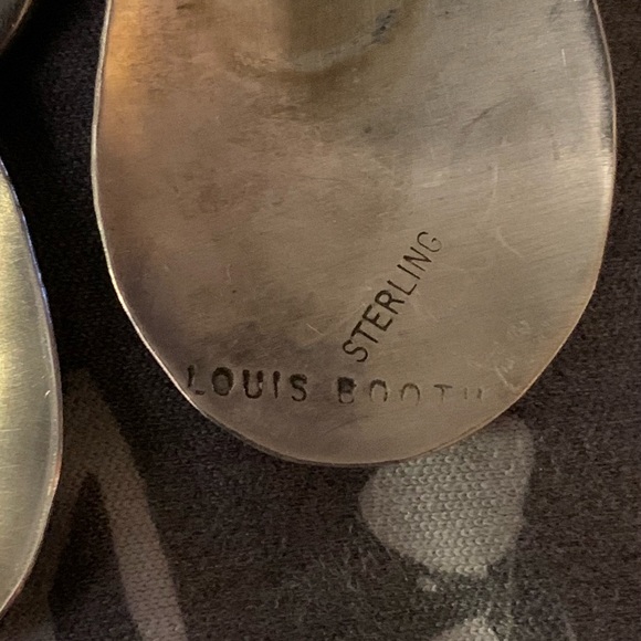 Louis Booth Black Onyx Earrings - Picture 4 of 6